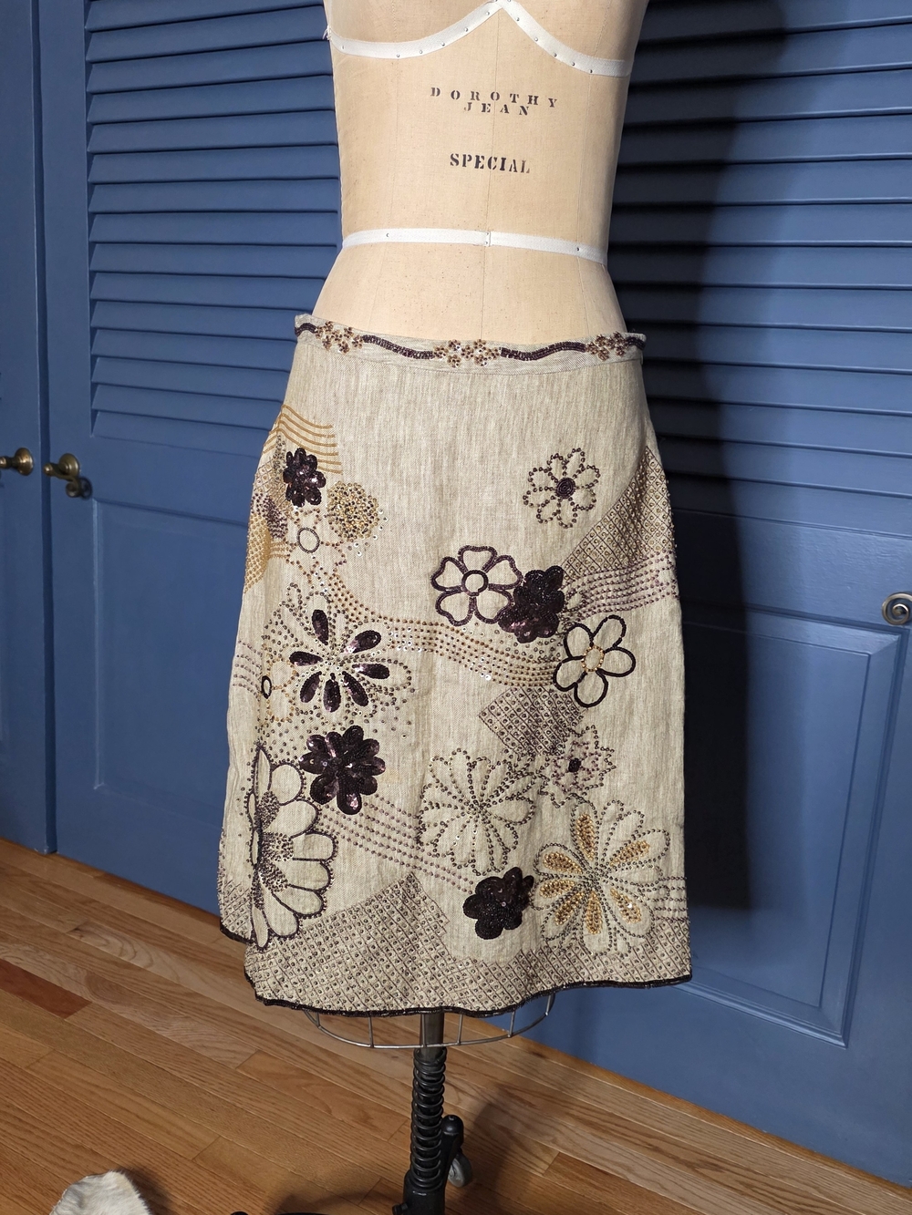 Luisa Cerano Embroidered Beaded 100% Linen Midi Skirt Tan US 10 M